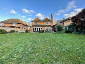 Photo 28- click for photo gallery